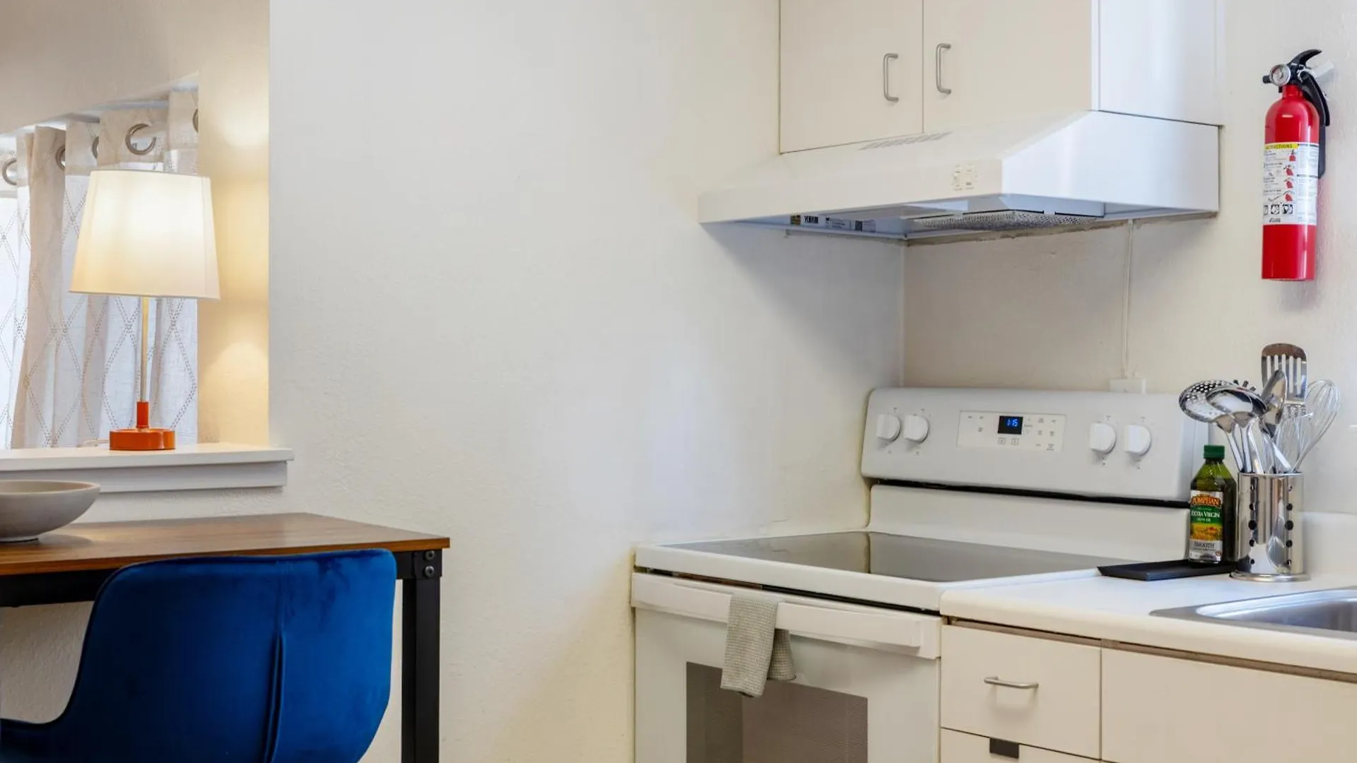 Quiet City Retreat Near Light Rail, Downtown & Stadiums! Seattle Apartmán